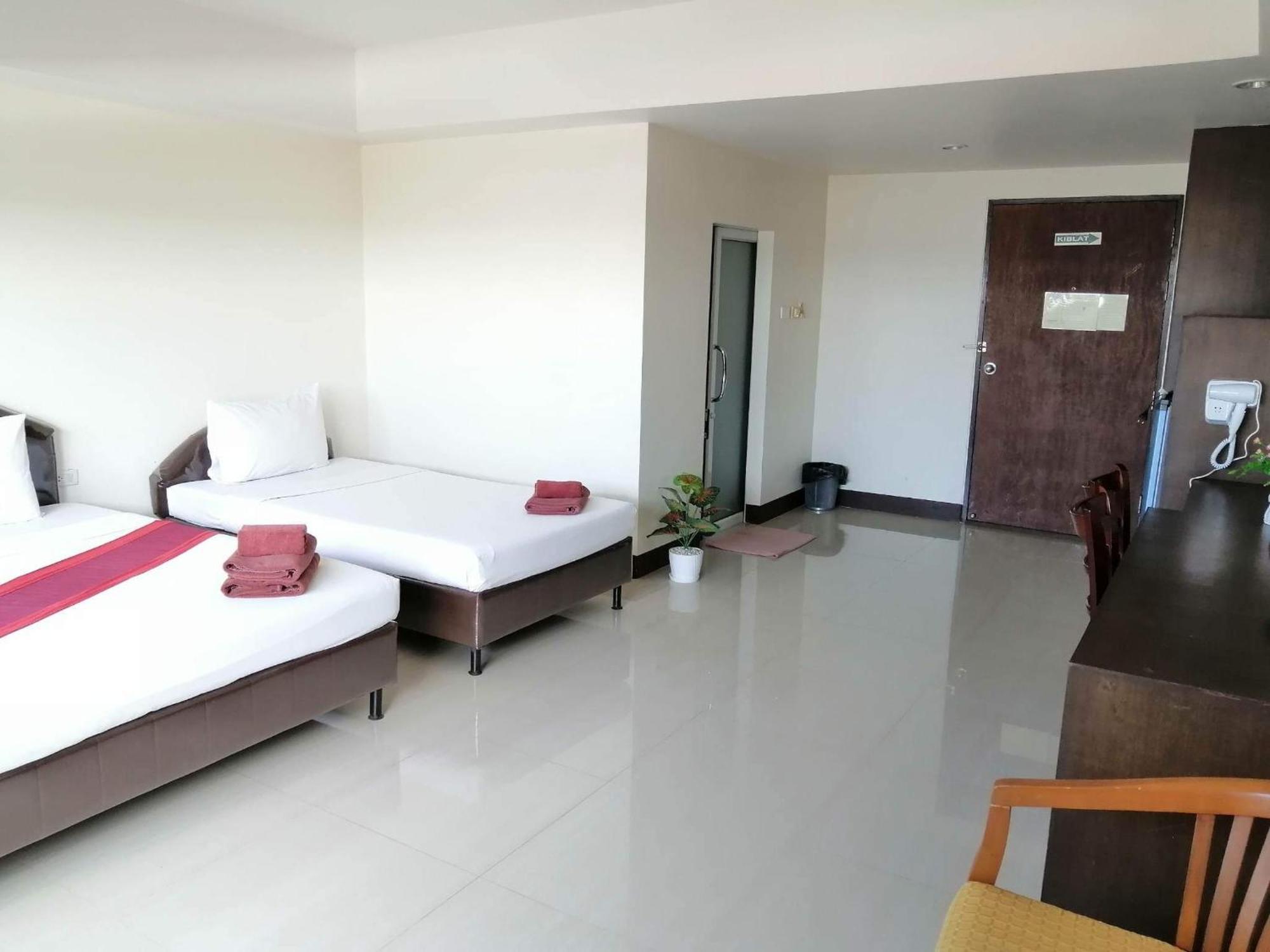 Pearl Place Hotel هات ياي المظهر الخارجي الصورة