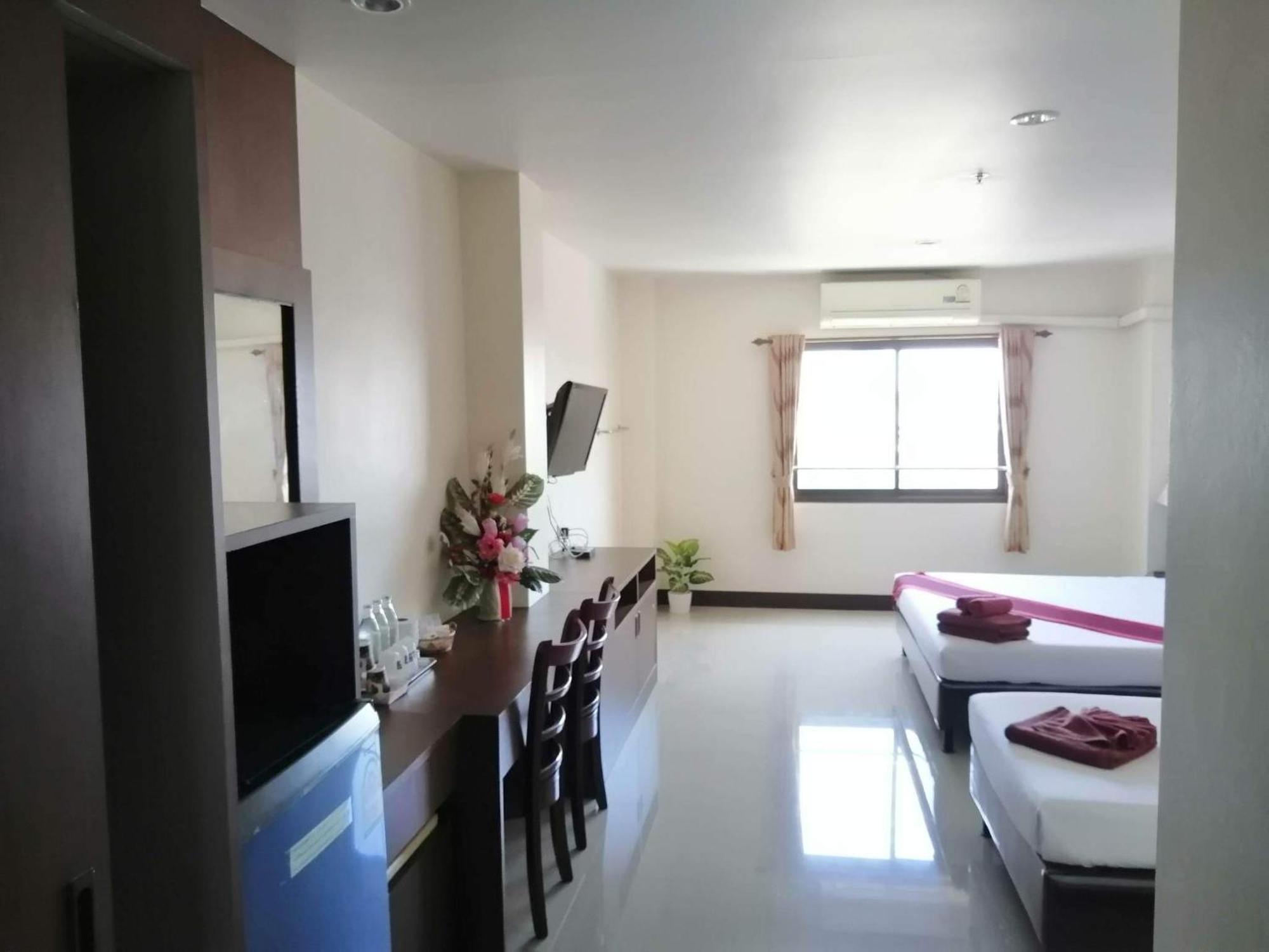Pearl Place Hotel هات ياي المظهر الخارجي الصورة
