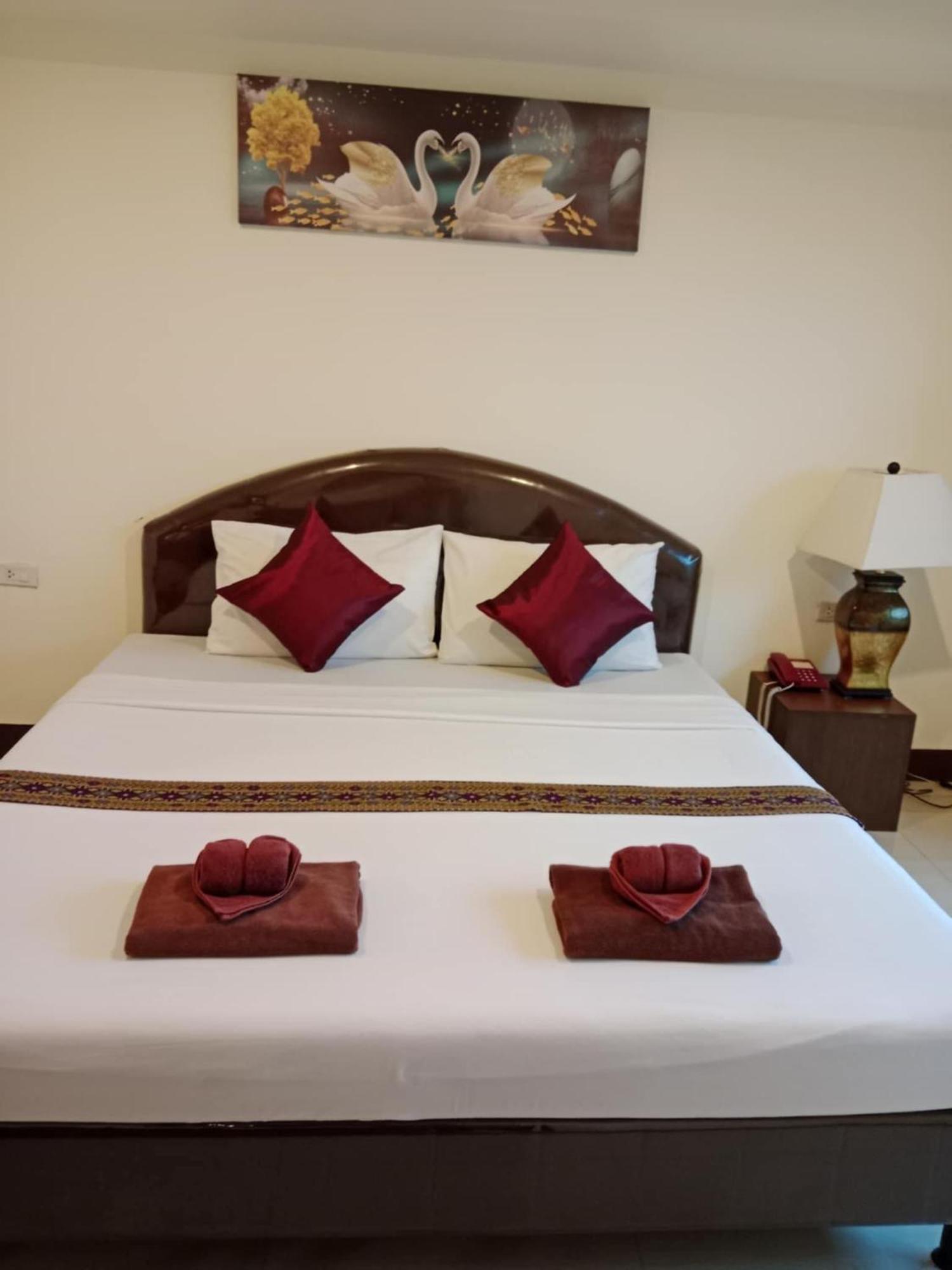 Pearl Place Hotel هات ياي المظهر الخارجي الصورة