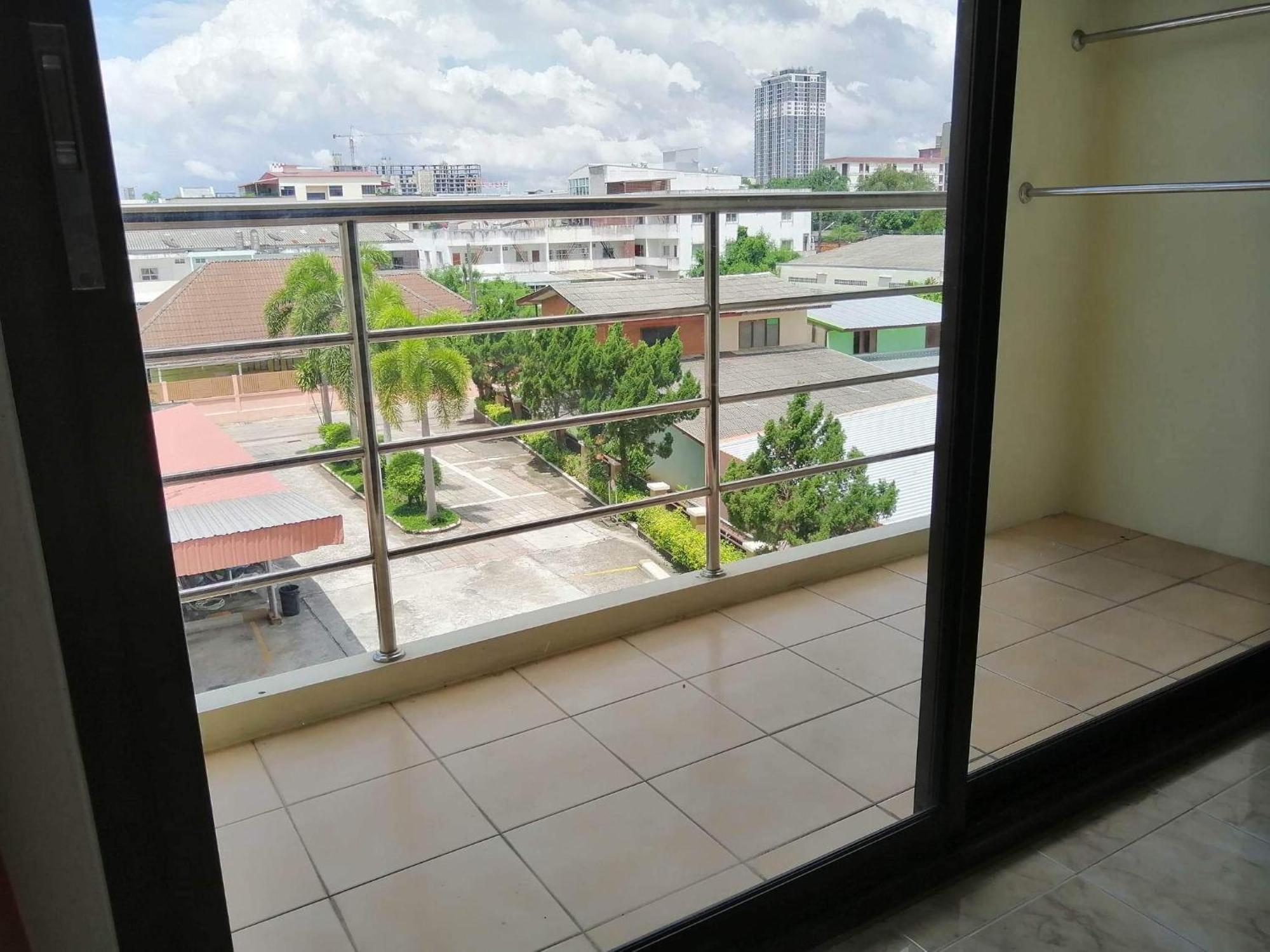 Pearl Place Hotel هات ياي المظهر الخارجي الصورة